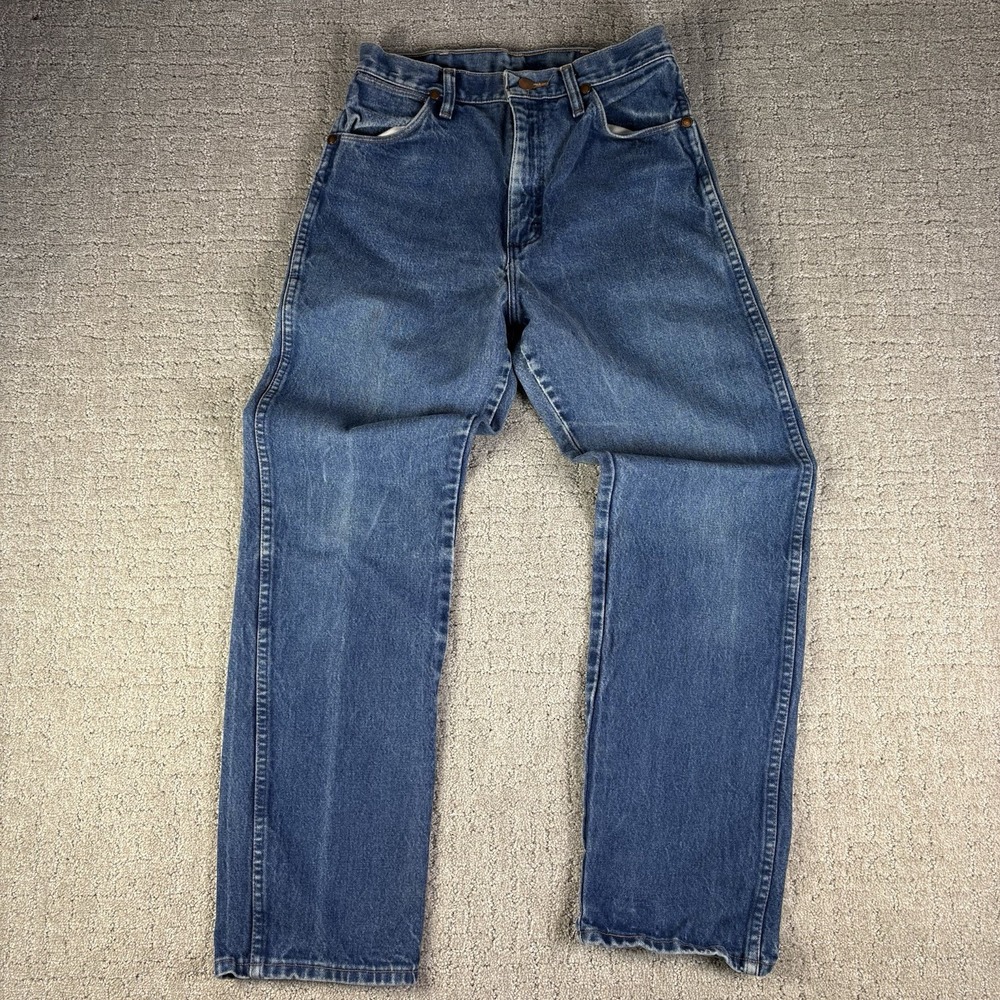Vintage Wrangler High Waisted Straight Leg Jeans Medium Wash Made in USA 9x30